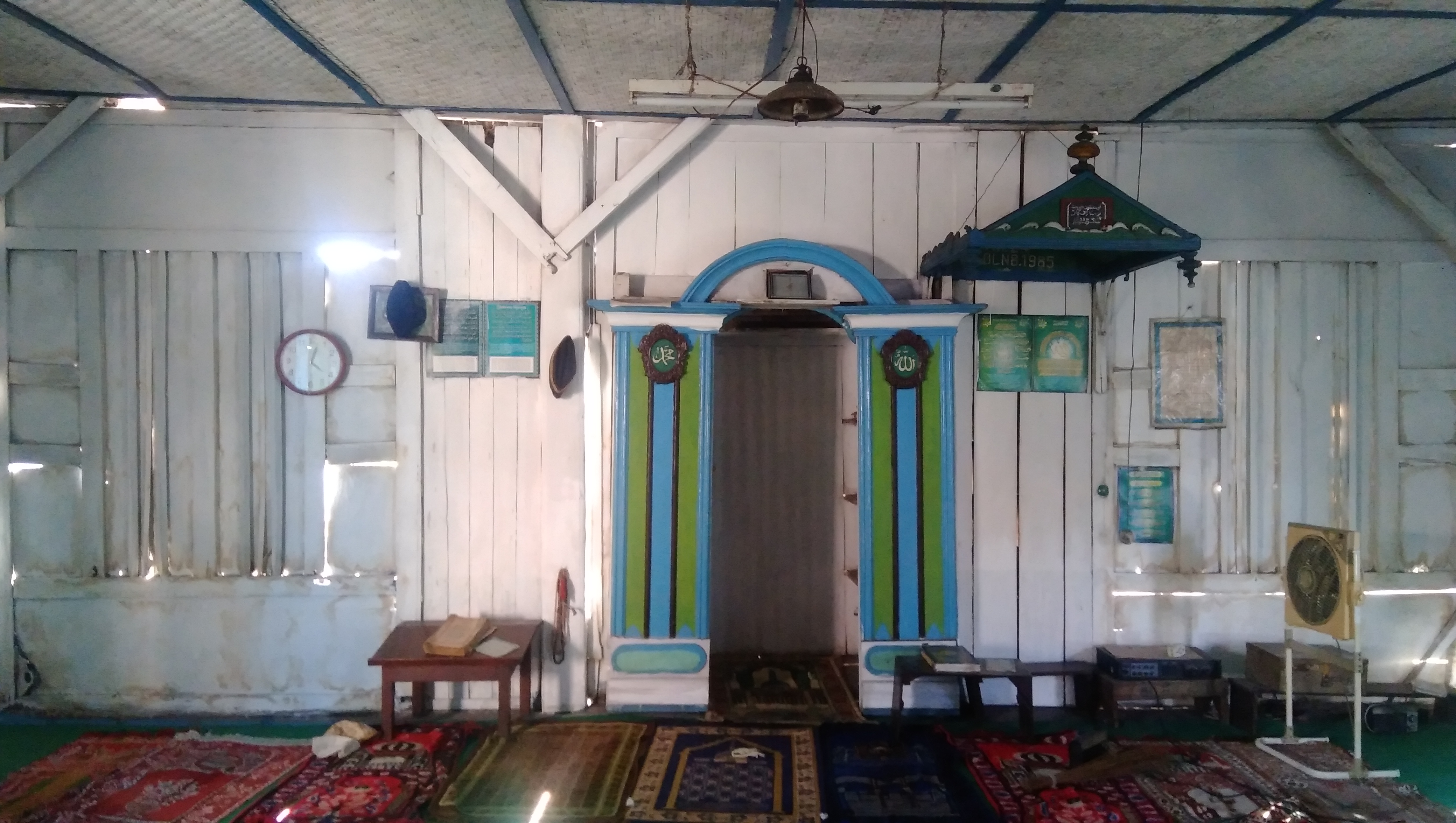 Kampung Lawang Seketeng Surabaya